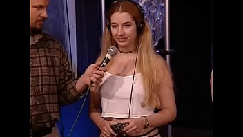 18 TEEN YEAR OLD WINS 1999 HOWARD STERNS GREATEST ASS CONTEST