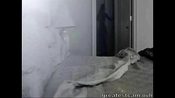 Good Idea to Place Hidden Cam in MILF Bedroom - greatestcam.ovh