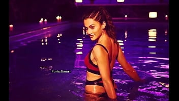 Taapsee Pannu Hot in Bikini - Sexy Outfit -for live cams 